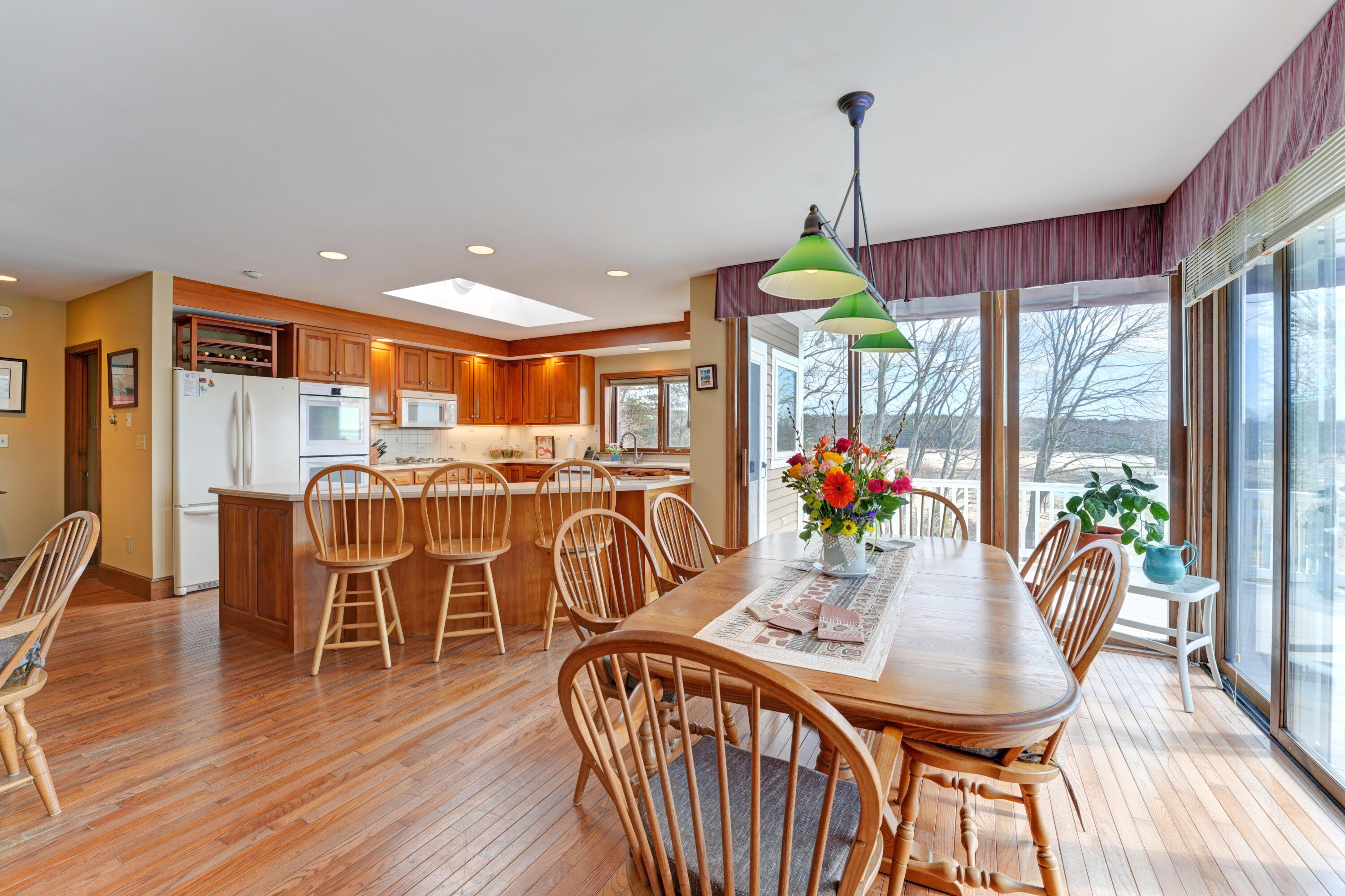 189 Mills Road Kennebunkport, ME 04046 - Photo 24 of 85 The dining room & kitchen