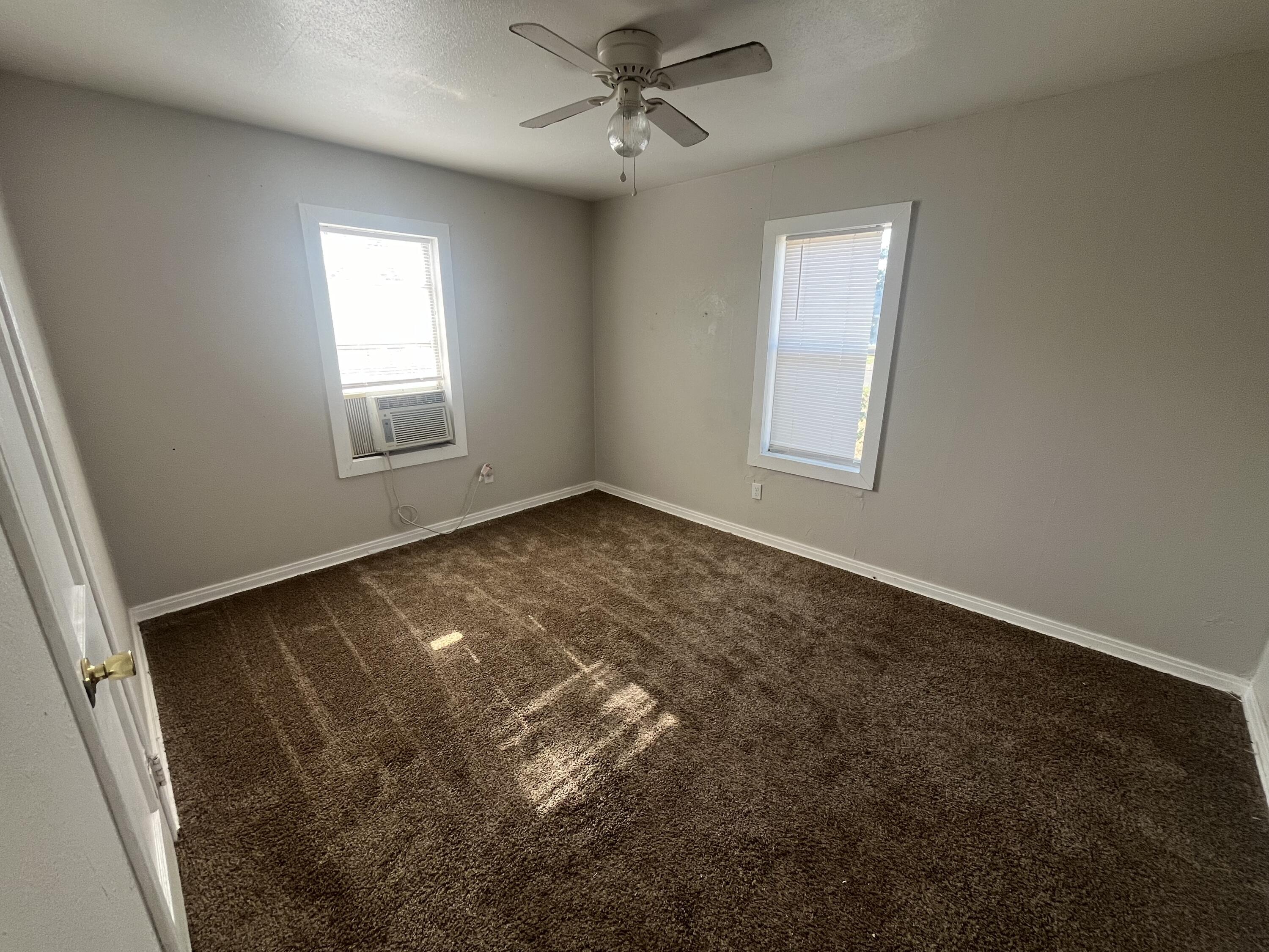 2810 41st Street Lubbock, TX 79413 - Photo 5 of 6 IMG_1352