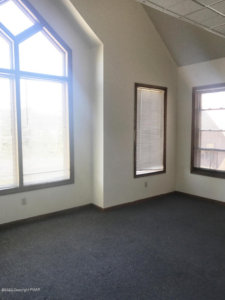 730 Milford Road, Unit 5 East Stroudsburg, PA 18301 - Photo 6 of 9 an empty room with a window