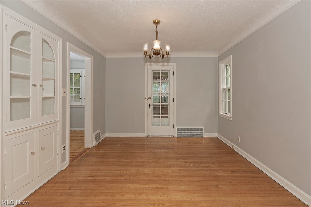 4021 Rosemond Road Cleveland Heights, OH 44121 - Photo 13 of 34