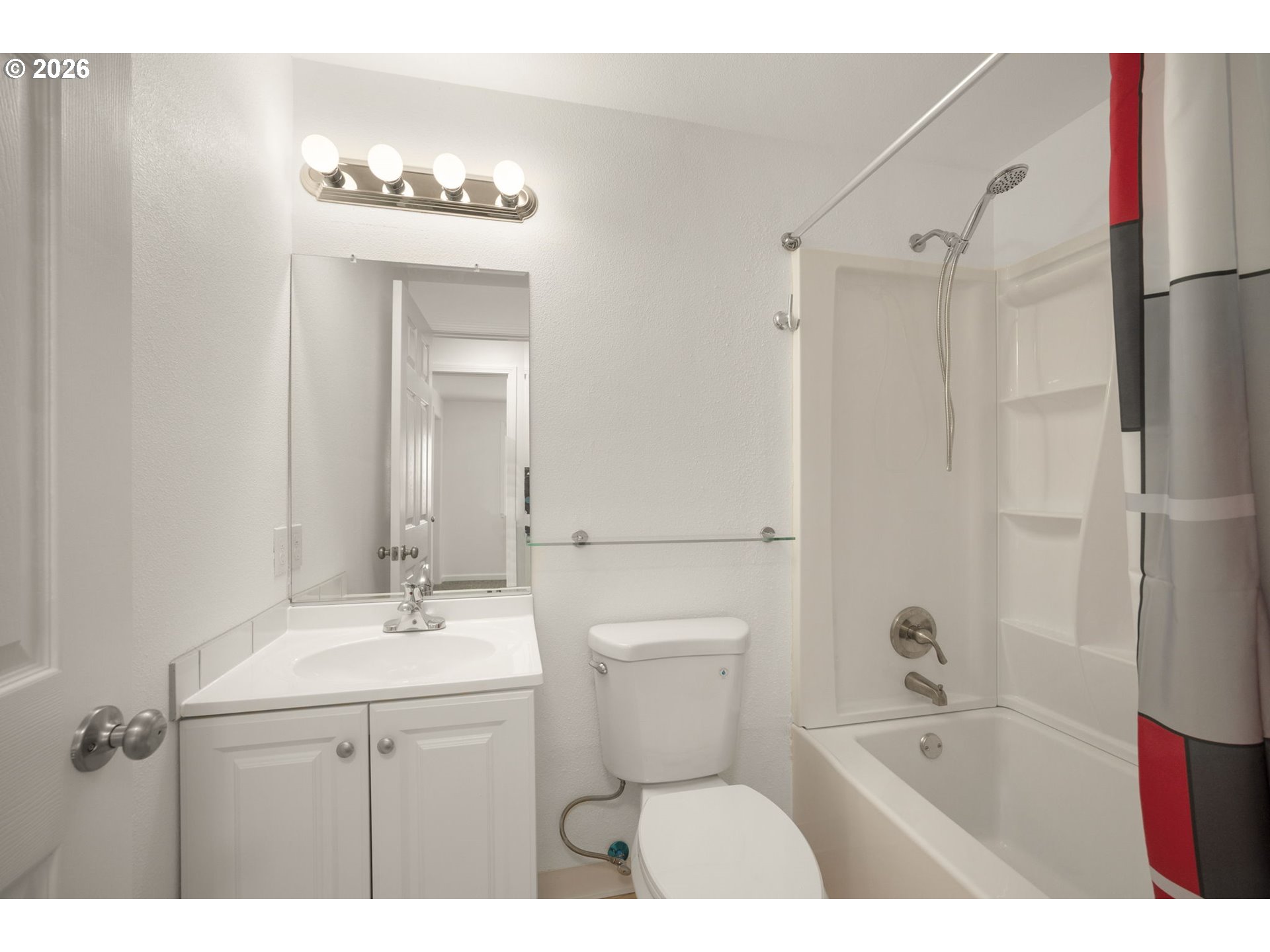 1082 Southwest 179th Avenue Beaverton, OR 97003 - Photo 14 of 19