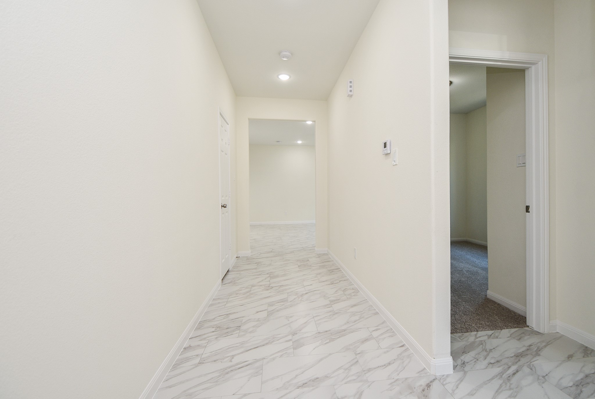 2815 Pine Estate Lane Houston, TX 77014 - Photo 4 of 32