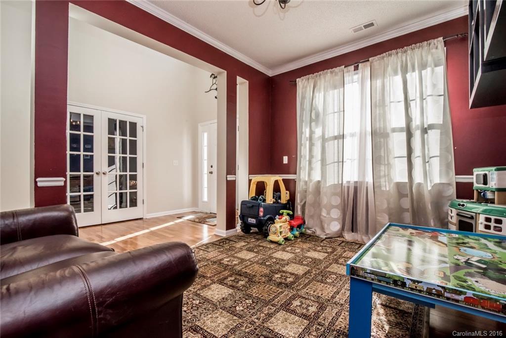 300 Wildbriar Road Fletcher, NC 28732 - Photo 13 of 22