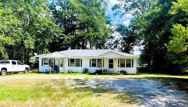 $95,000 | 425 Smoak Street, Bamberg, SC 29003