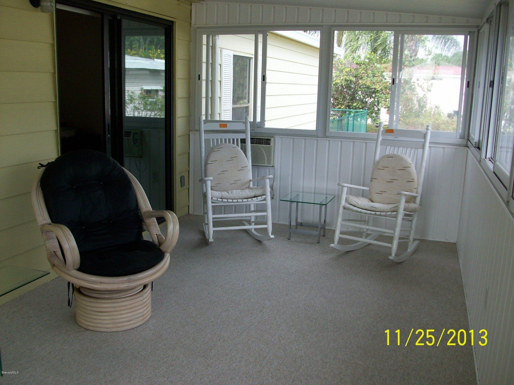 1062 Sebastian Road Barefoot Bay, FL 32976 - Photo 8 of 17 100_3142