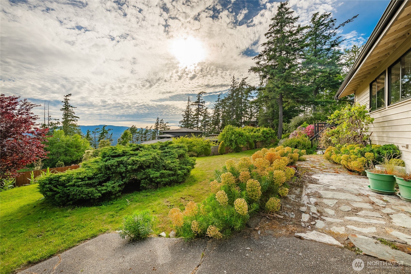 726 Fieldston Road Bellingham, WA 98225 - Photo 17 of 37