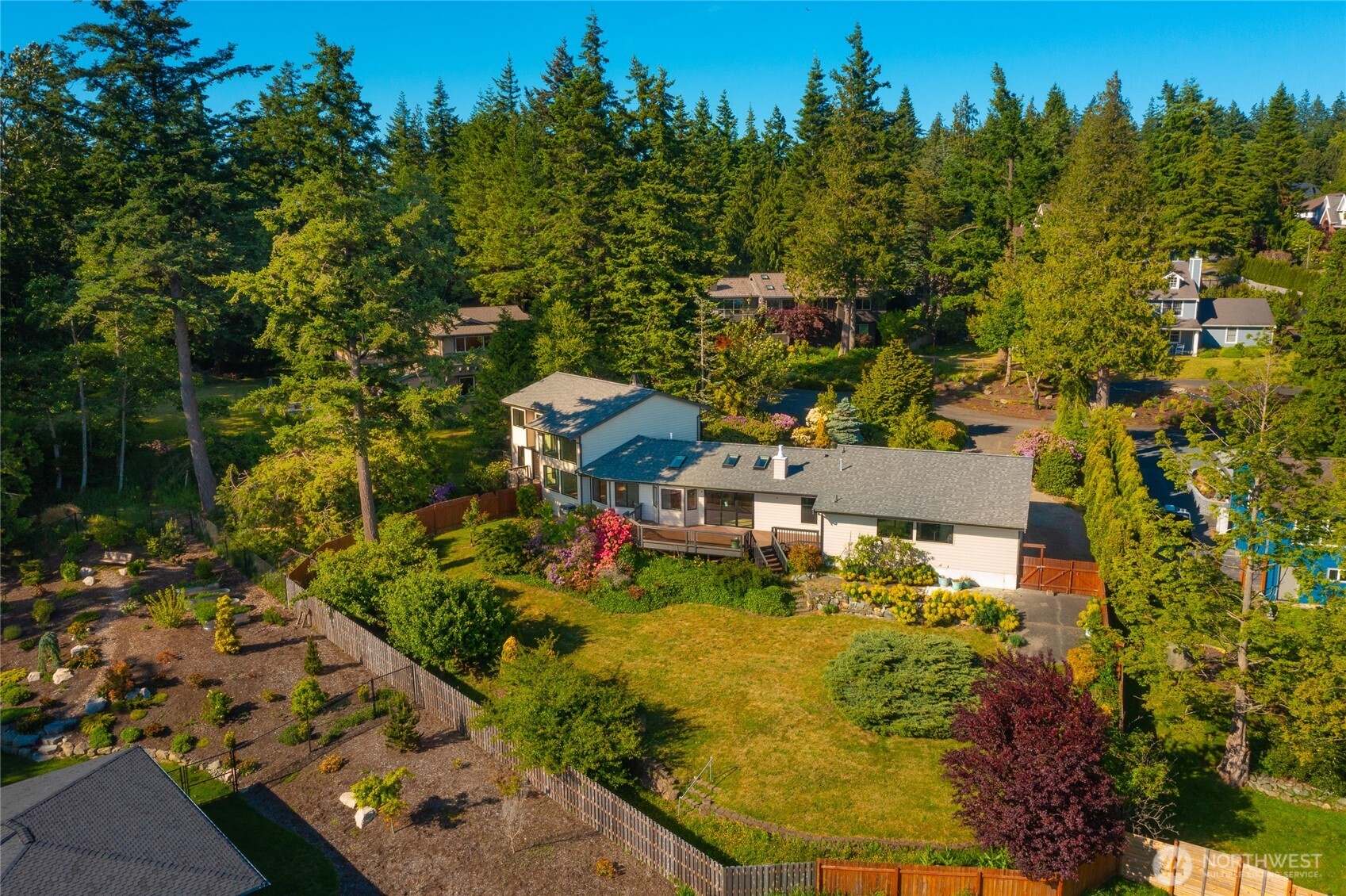 726 Fieldston Road Bellingham, WA 98225 - Photo 22 of 37