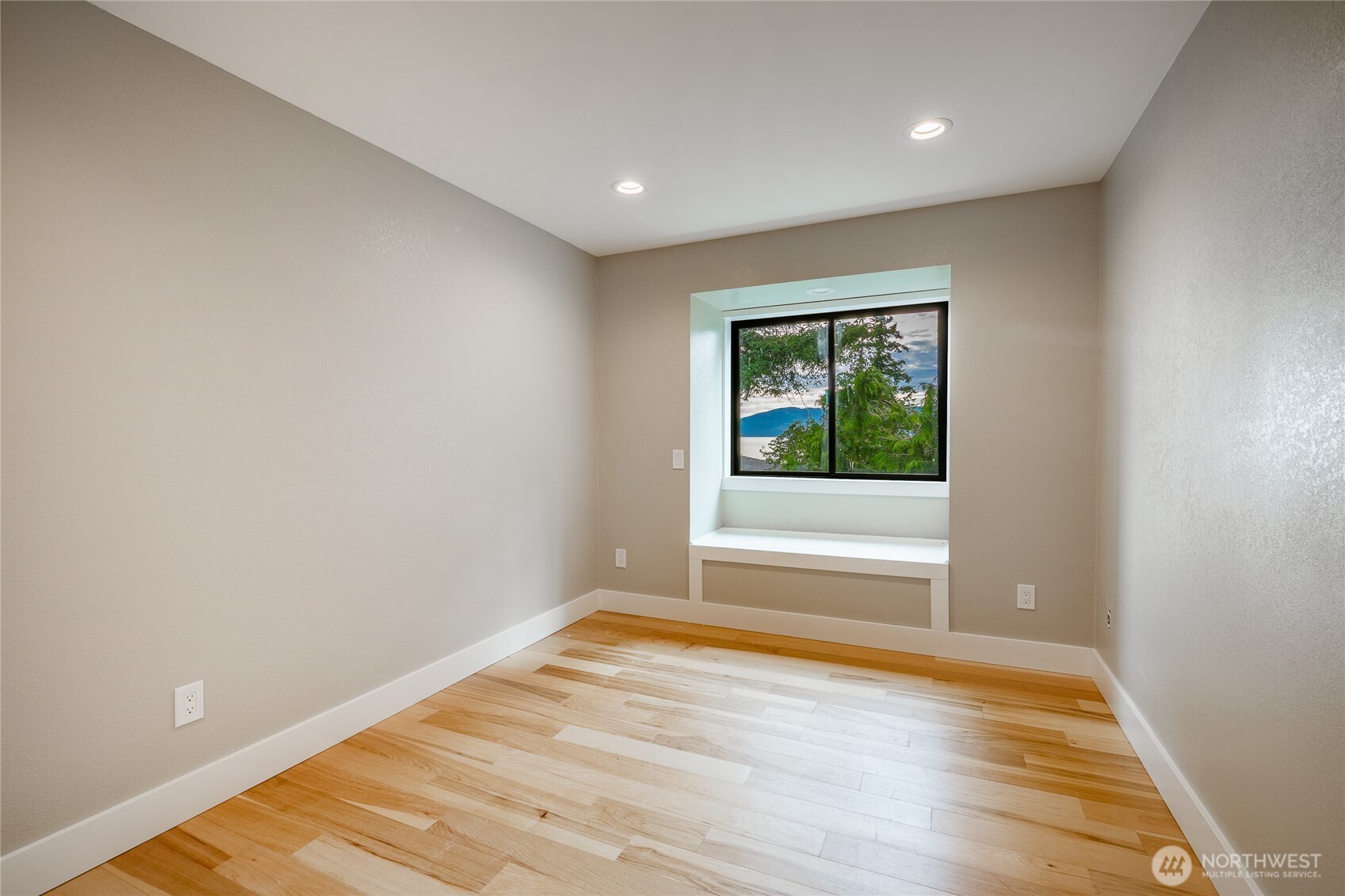 726 Fieldston Road Bellingham, WA 98225 - Photo 26 of 37