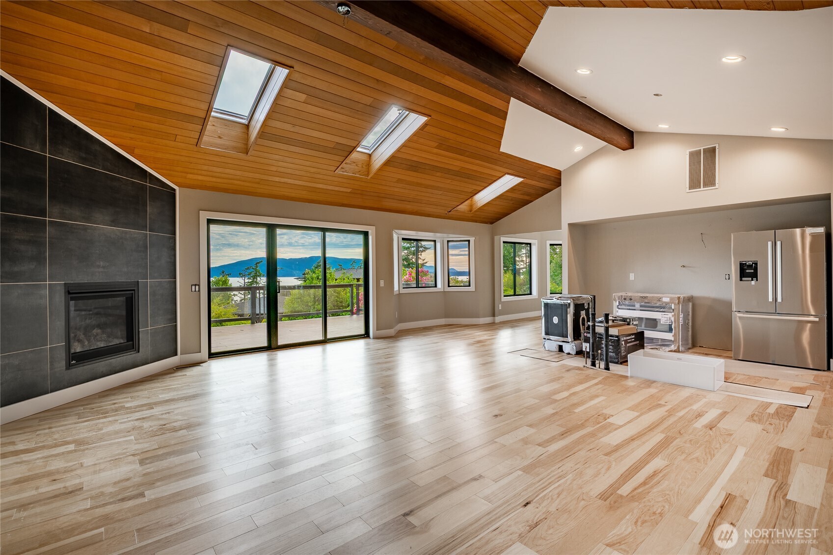 726 Fieldston Road Bellingham, WA 98225 - Photo 7 of 37