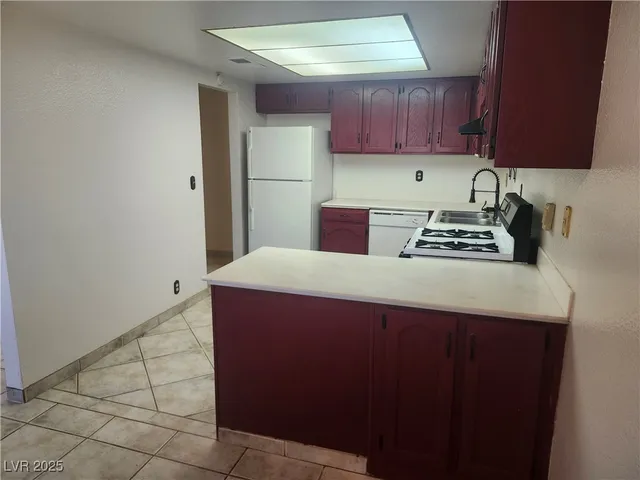 $1,500 | 4726 Madrigal Way, Las Vegas, NV 89122