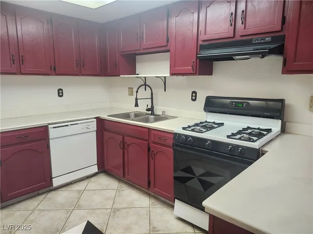 $1,500 | 4726 Madrigal Way, Las Vegas, NV 89122