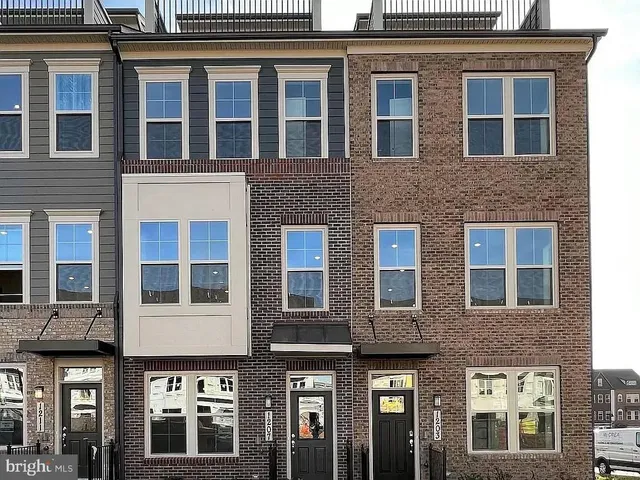 $3,800 | 1207 Vermeer Avenue, Gaithersburg, MD 20878