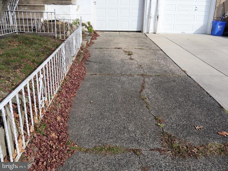7028 Sheldrake Place Philadelphia, PA 19153 - Photo 5 of 11 a balcony with street view