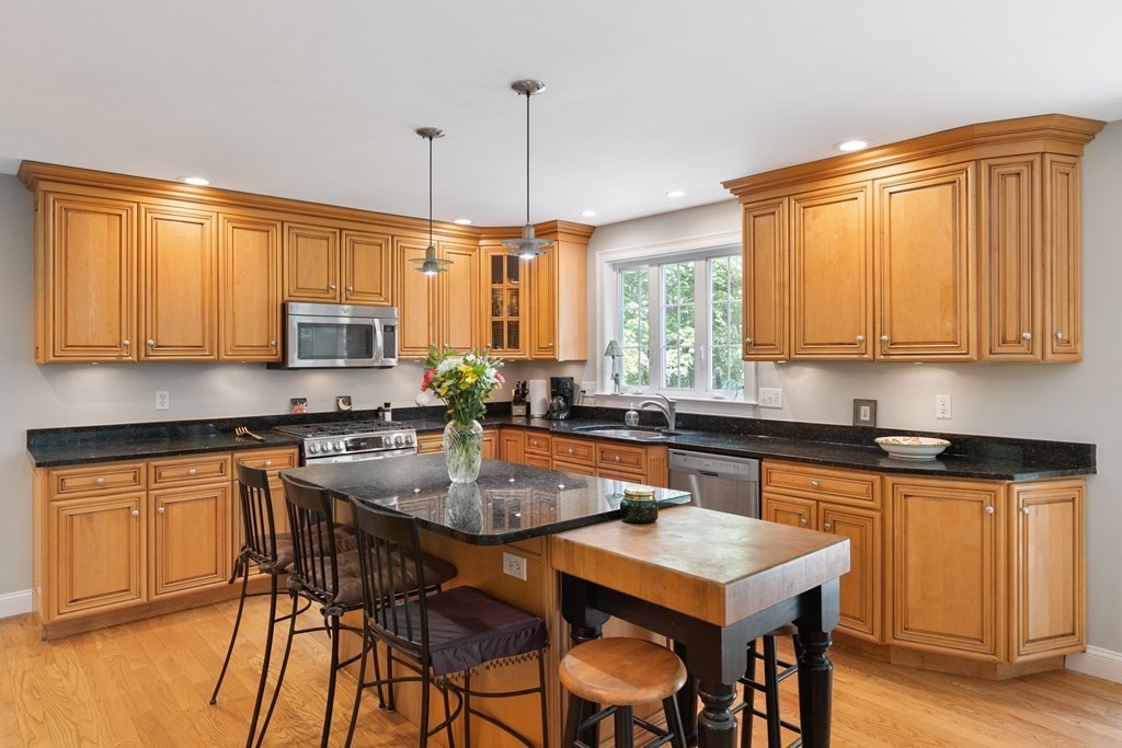 25 Amherst Road Hopkinton, MA 01748 - Photo 13 of 40 Gallery Image 13