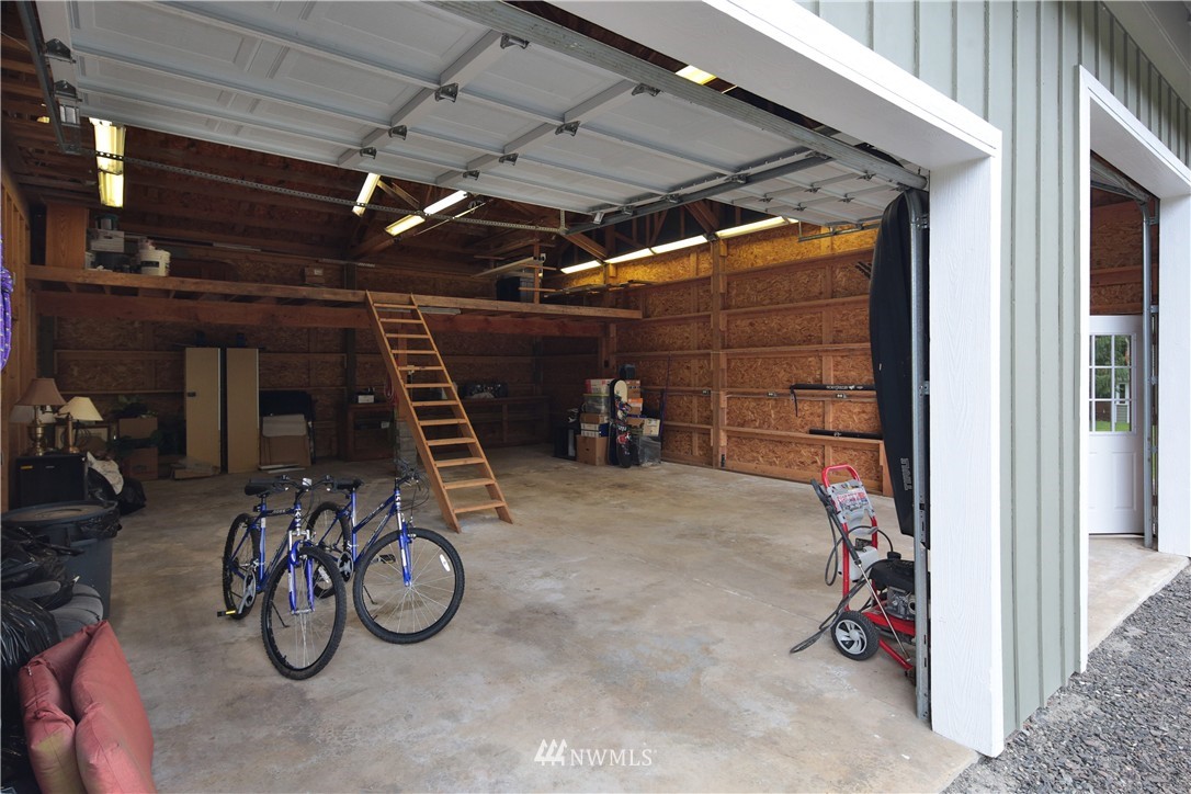 28622 Northeast Big Rock Road Duvall, WA 98019 - Photo 23 of 25 Gallery Image 23