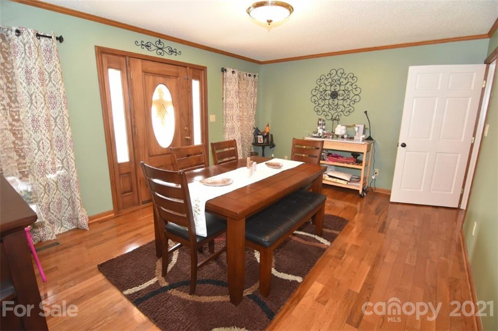 3133 Roland Road Morganton, NC 28655 - Photo 14 of 48 Gallery Image 14
