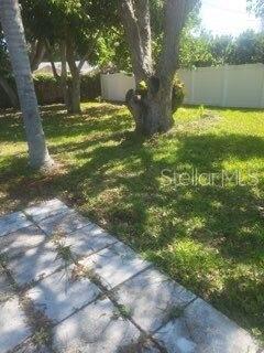 11220 Cherokee Drive St. Petersburg, FL 33708 - Photo 13 of 17
