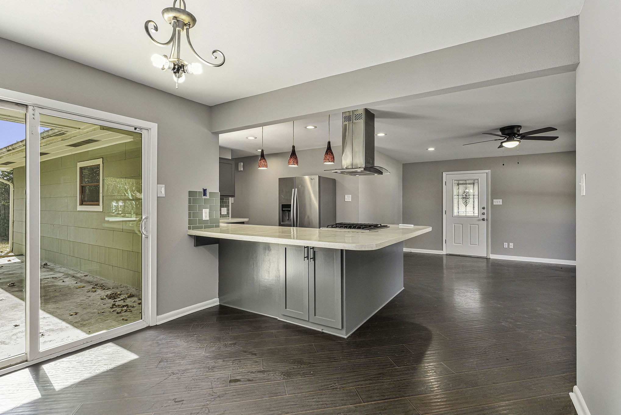 2902 Helberg Road Houston, TX 77092 - Photo 11 of 20 Gallery Image 11