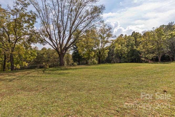 44 Baker Road Arden, NC 28704 - Photo 15 of 43 Gallery Image 15