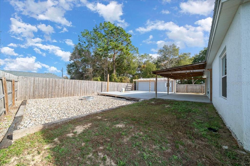 155 Juniper Way Ocala, FL 34480 - Photo 48 of 67 a view of a backyard