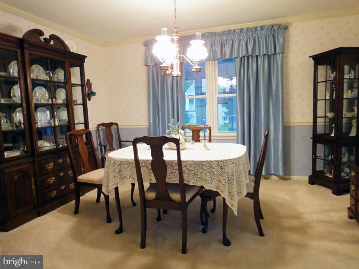 438 Ramsey Road Yardley, PA 19067 - Photo 5 of 24 Gallery Image 5