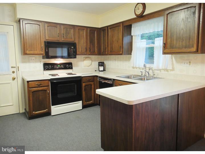 438 Ramsey Road Yardley, PA 19067 - Photo 8 of 24 Gallery Image 8