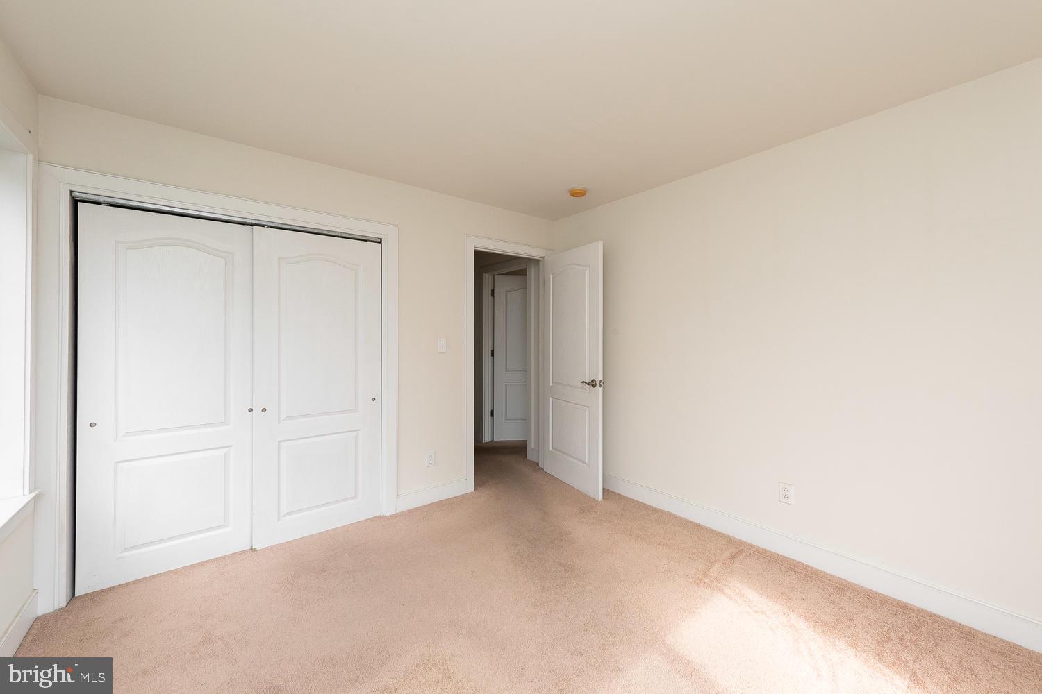 1630 Welsh Road, Unit 32D Philadelphia, PA 19115 - Photo 11 of 19