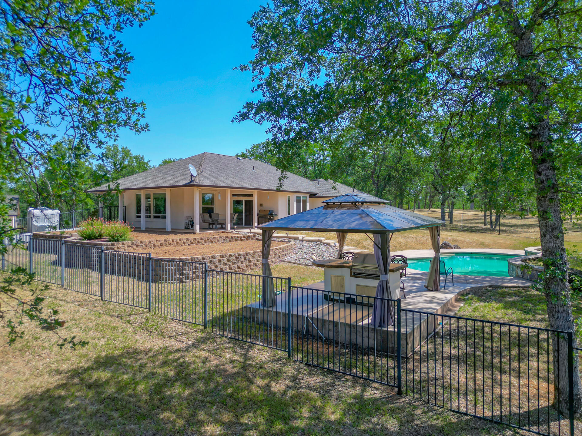 13223 Padani Drive Redding, CA 96003 - Photo 43 of 48 not sure