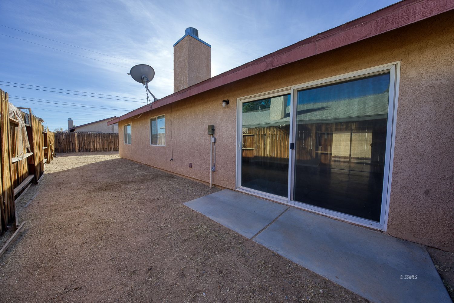 1237 West Boston Avenue Ridgecrest, CA 93555 - Photo 23 of 32 a view of entryway