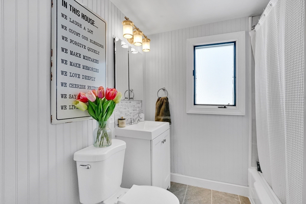 261 Chapin Road Hampden, MA 01036 - Photo 17 of 36