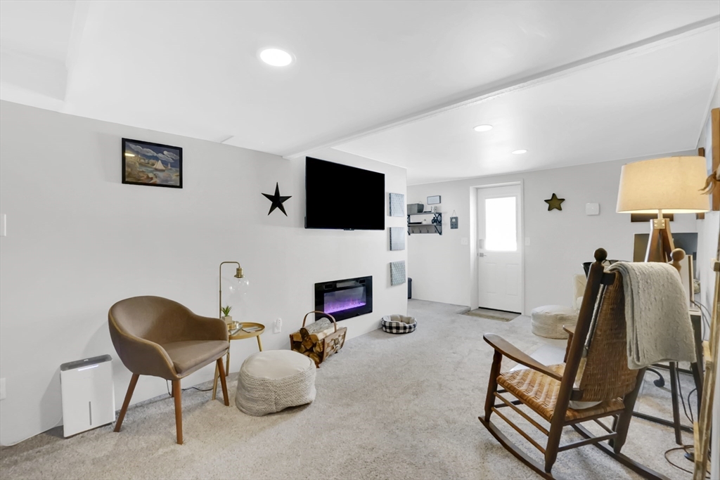 261 Chapin Road Hampden, MA 01036 - Photo 29 of 36