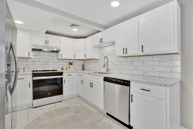 $430,000 | 261 Chapin Road, Hampden, MA 01036