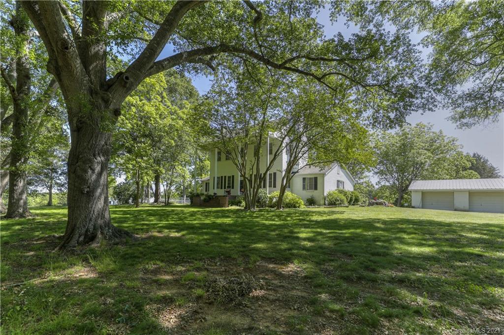 3210 Gordon Road Rock Hill, SC 29732 - Photo 4 of 48 Gallery Image 4