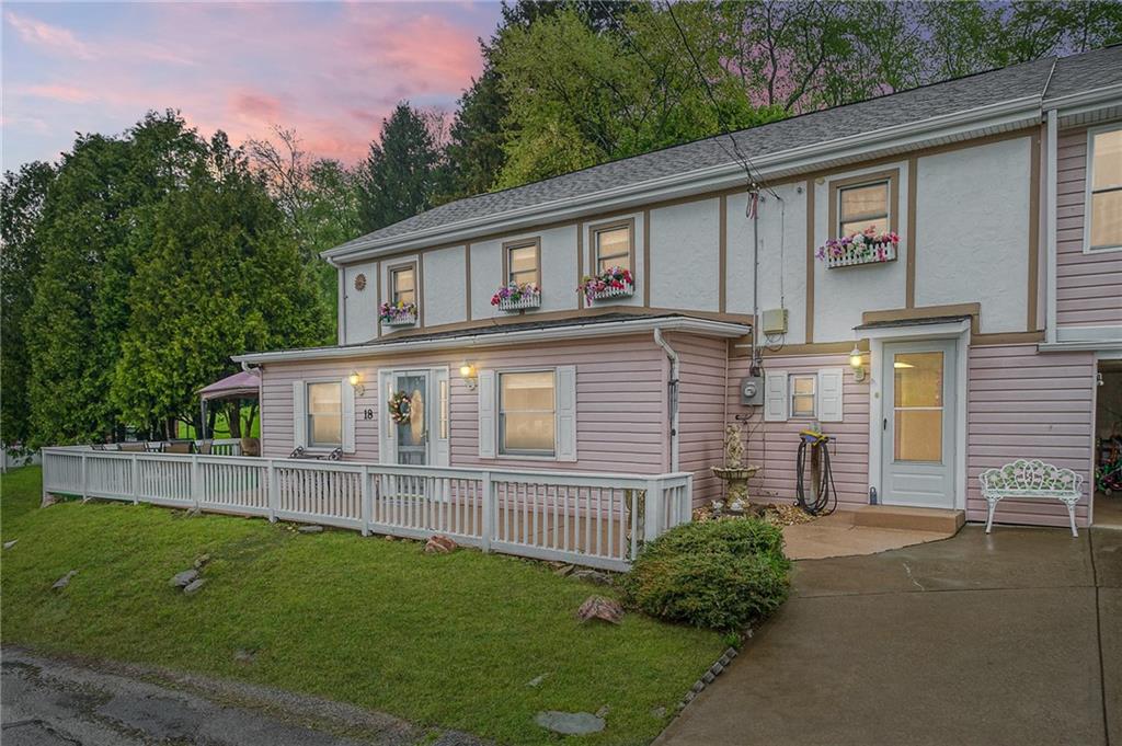 18 Reed Street McDonald, PA 15057 - Photo 1 of 24 Gallery Image 1