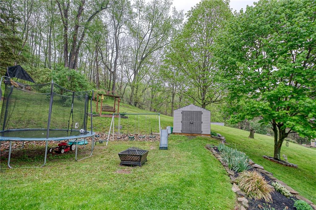 18 Reed Street McDonald, PA 15057 - Photo 4 of 24 Gallery Image 4