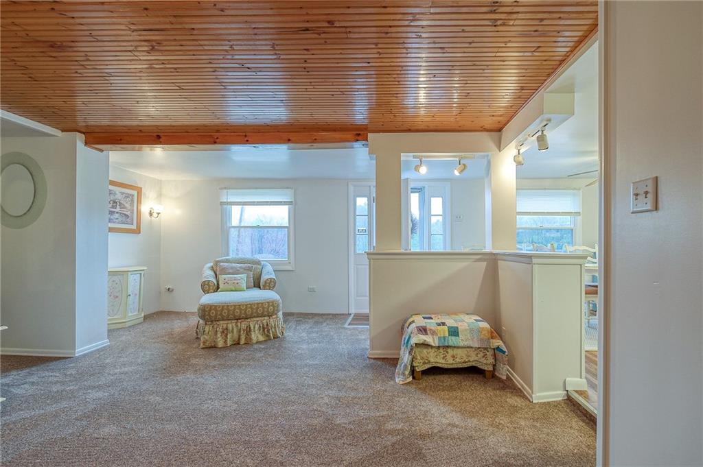 18 Reed Street McDonald, PA 15057 - Photo 6 of 24 Gallery Image 6
