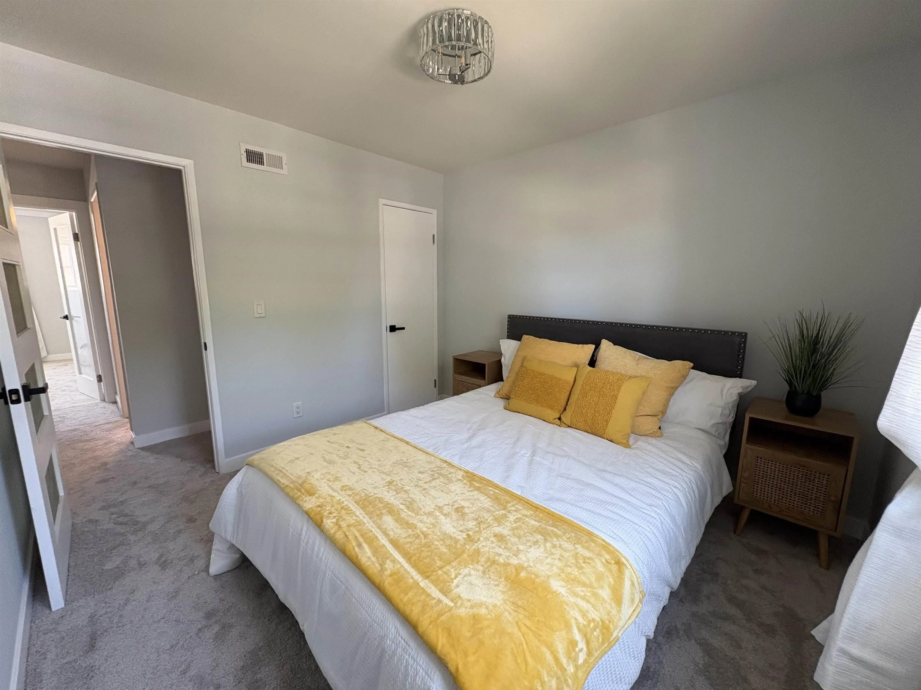 11935 Royal Road, Unit B El Cajon, CA 92021 - Photo 18 of 25