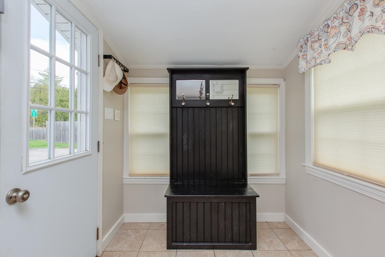 264 Stage Road Hampstead, NH 03841 - Photo 15 of 17