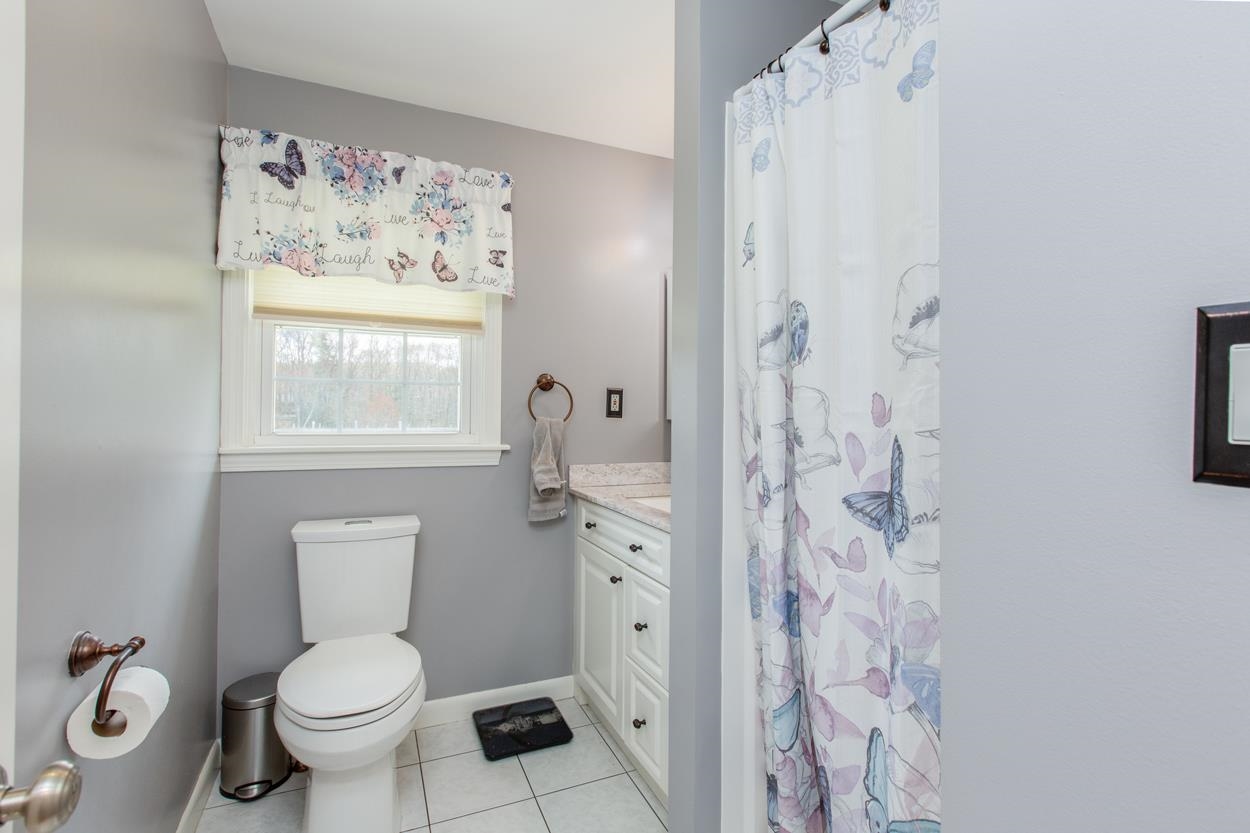 264 Stage Road Hampstead, NH 03841 - Photo 17 of 17