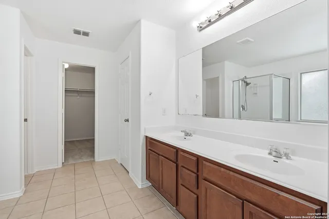 $2,695 | 8415 Painted Wagon, San Antonio, TX 78254