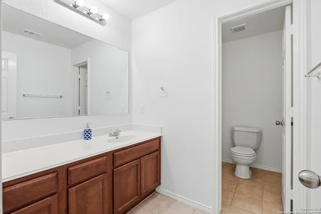 $2,695 | 8415 Painted Wagon, San Antonio, TX 78254