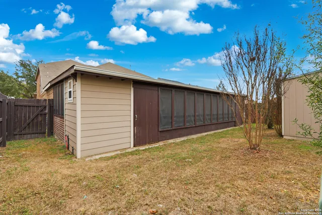 $2,695 | 8415 Painted Wagon, San Antonio, TX 78254