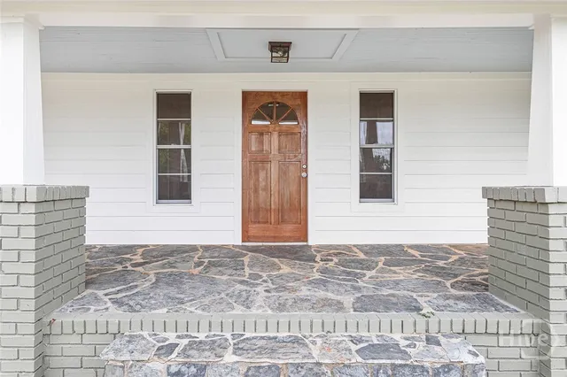 $439,000 | 2985 Jackson Bridge Road, Carnesville, GA 30521