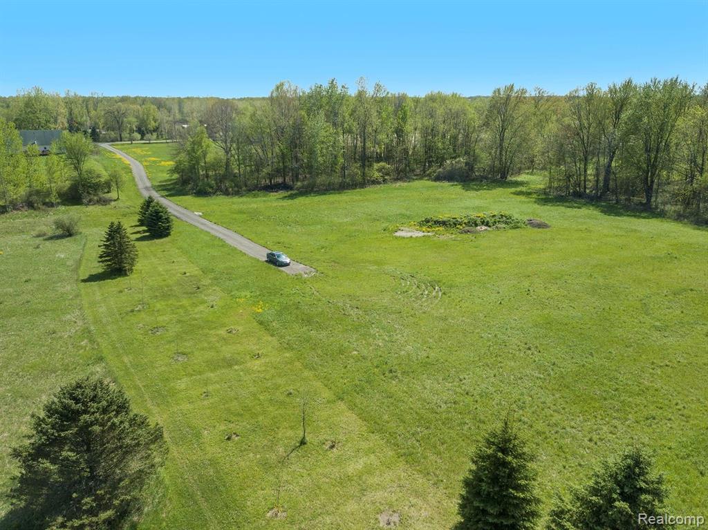 11274 Iosco Road Webberville, MI 48892 - Photo 15 of 15