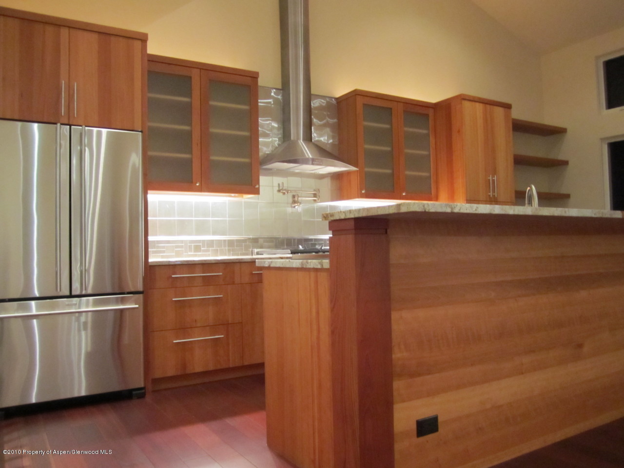 725 Promontory Lane, Unit 25 Basalt, CO 81621 - Photo 5 of 26 Kitchen
