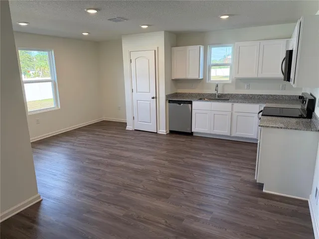 $1,850 | 8 Rolling Fern Drive, Palm Coast, FL 32164