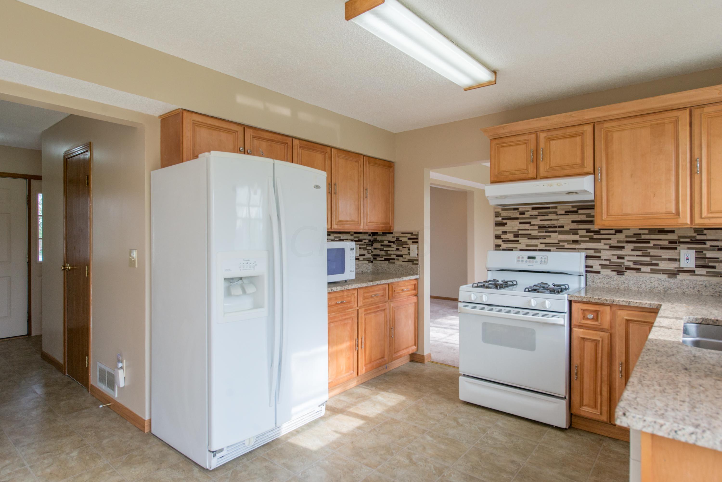 3367 Reed Point Drive Hilliard, OH 43026 - Photo 7 of 46 Gallery Image 7