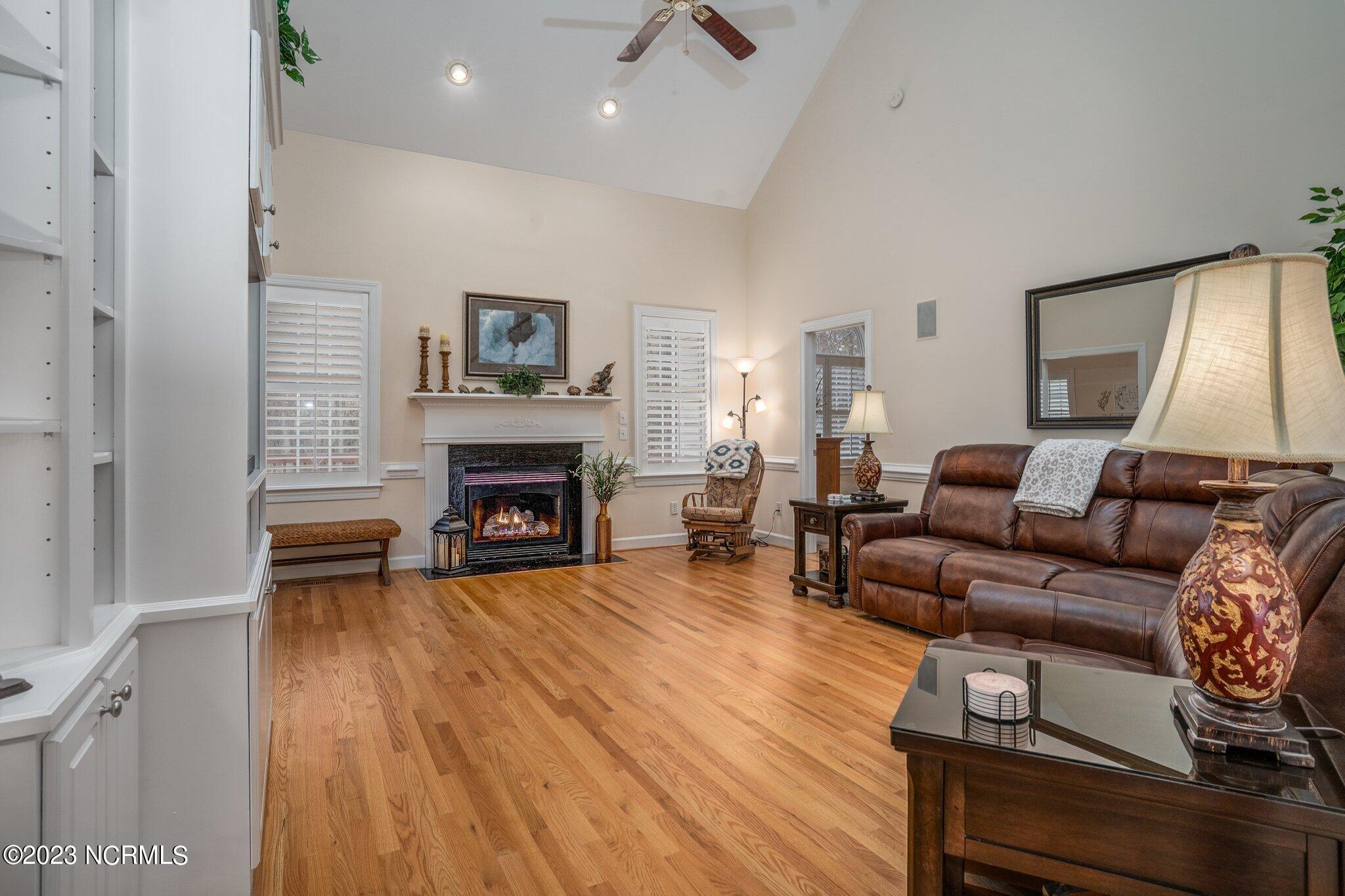 4292 Olde Bass Farm Road Rocky Mount, NC 27804 - Photo 9 of 41 Open Great Room