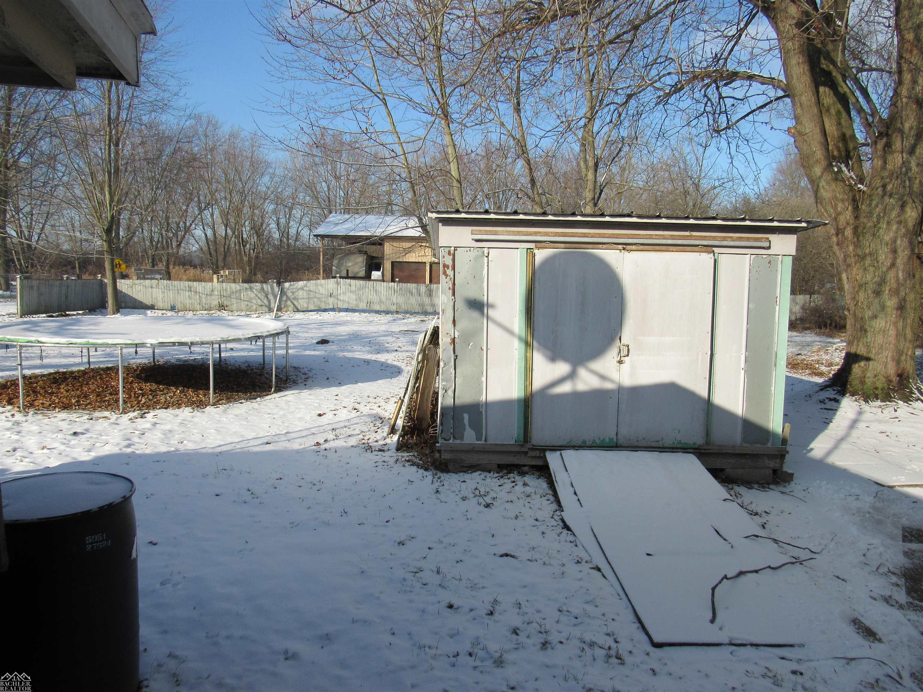 7640 River Road Marine City, MI 48039 - Photo 34 of 37 50195597-81f35a67-d16d-409a-9811-a0c9be3ec930.JPG