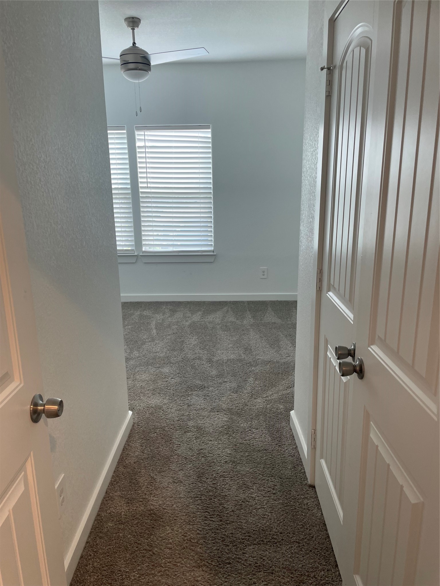 5314 Longmeadow Street, Unit B Houston, TX 77033 - Photo 17 of 32 Bedroom #3